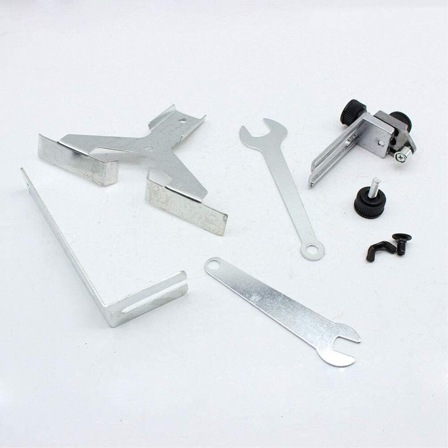 Freza electrica pentru lemn 800W, 31000 RPM + 15 accesorii